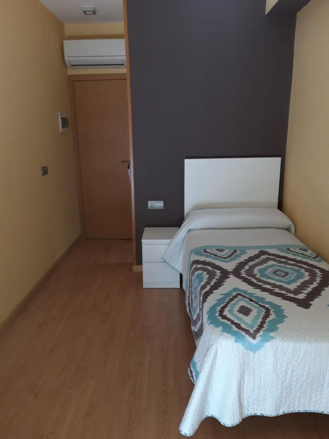 Hostal Cal Siles El Prat de Llobregat Extérieur photo