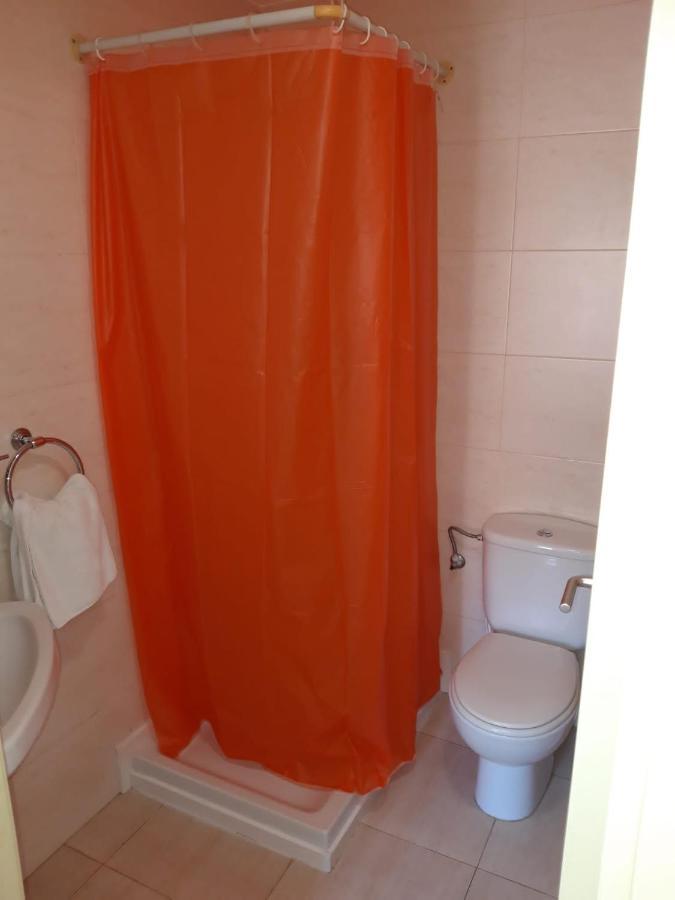 Hostal Cal Siles El Prat de Llobregat Extérieur photo